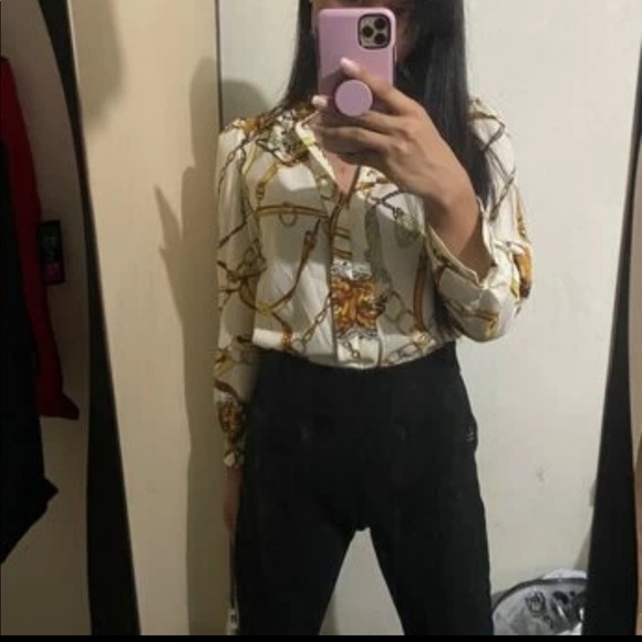 Chain Print Longline Sleeve Blouse - Picture 2 of 8